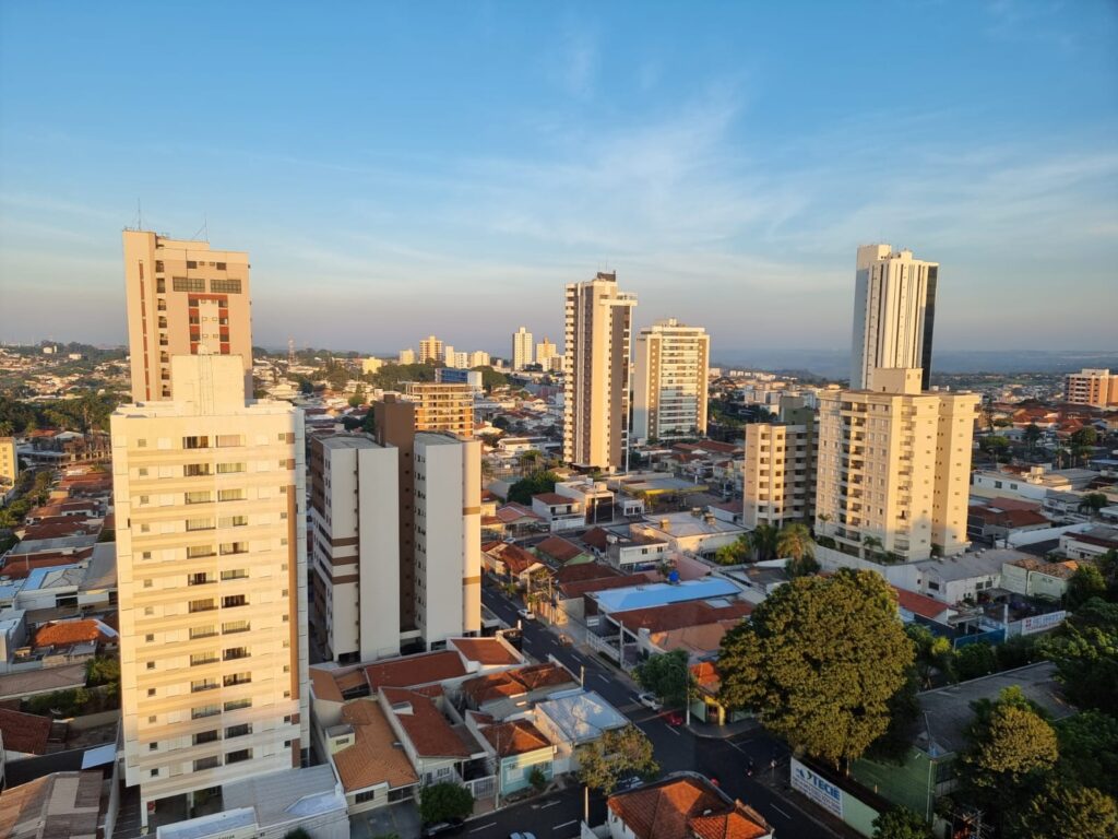 mercado-imobiliario-recua-em-fevereiro-na-regiao-de-marilia,-aponta-creci-sp